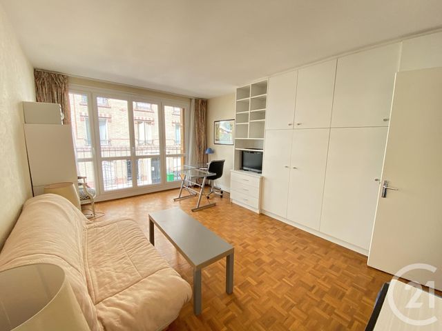 Appartement F1 à louer PARIS