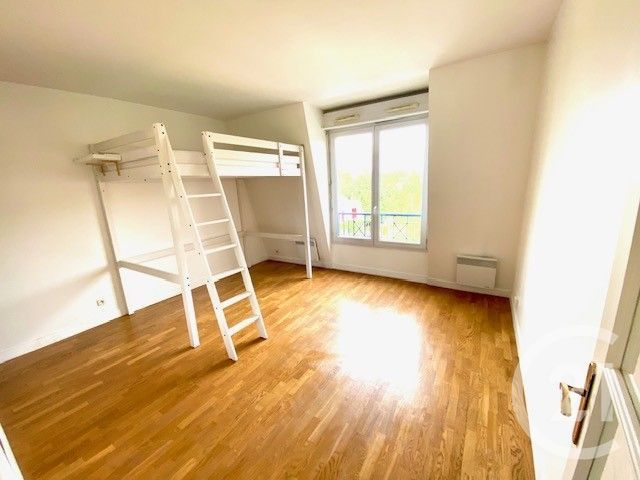 Appartement F1 à louer - 1 pièce - 25,59 m2 - Croissy Sur Seine - 78 - ILE-DE-FRANCE