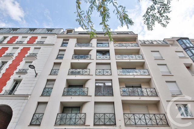 Afficher la photo en grand Appartement F2 à vendre - 2 pièces - 48 m2 - Paris - 75013 - ILE-DE-FRANCE