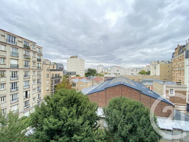 Afficher la photo en grand Appartement F3 à louer - 3 pièces - 65,77 m2 - Paris - 75014 - ILE-DE-FRANCE