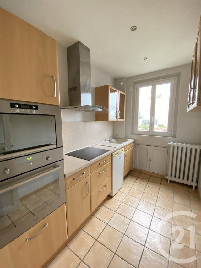 Afficher la photo en grand Appartement F3 à louer - 3 pièces - 65,77 m2 - Paris - 75014 - ILE-DE-FRANCE