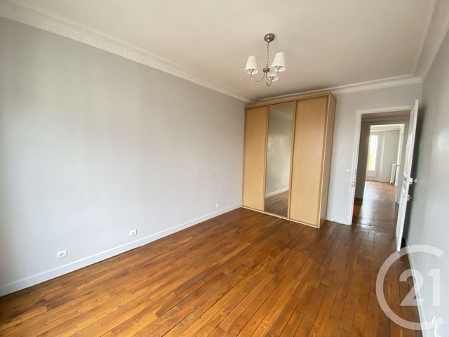 Afficher la photo en grand Appartement F3 à louer - 3 pièces - 65,77 m2 - Paris - 75014 - ILE-DE-FRANCE
