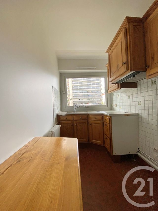 Afficher la photo en grand Appartement F2 à louer - 2 pièces - 50,02 m2 - Paris - 75014 - ILE-DE-FRANCE