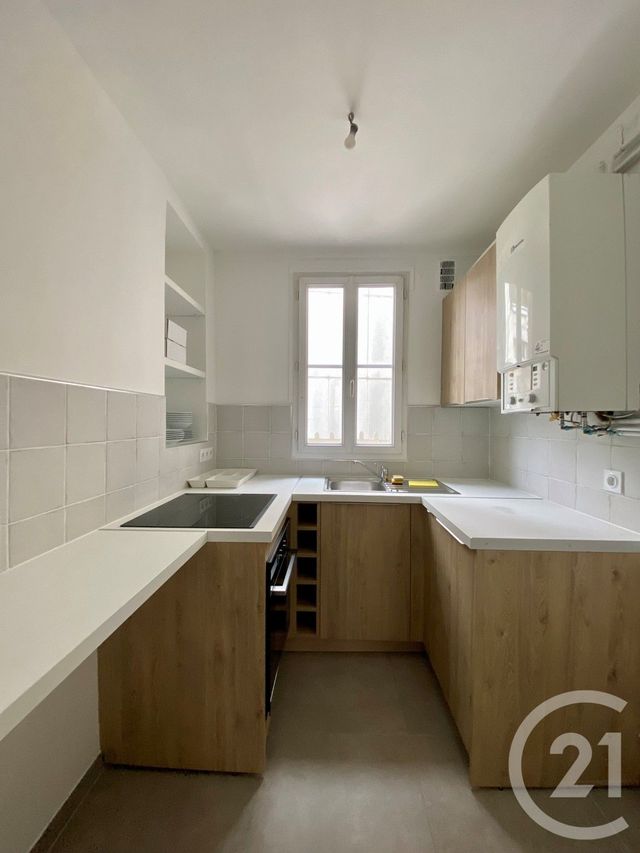 Afficher la photo en grand Appartement F3 à louer - 3 pièces - 48,50 m2 - Paris - 75013 - ILE-DE-FRANCE