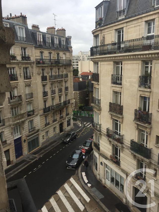 Afficher la photo en grand Appartement F2 à louer - 2 pièces - 36,30 m2 - Paris - 75013 - ILE-DE-FRANCE
