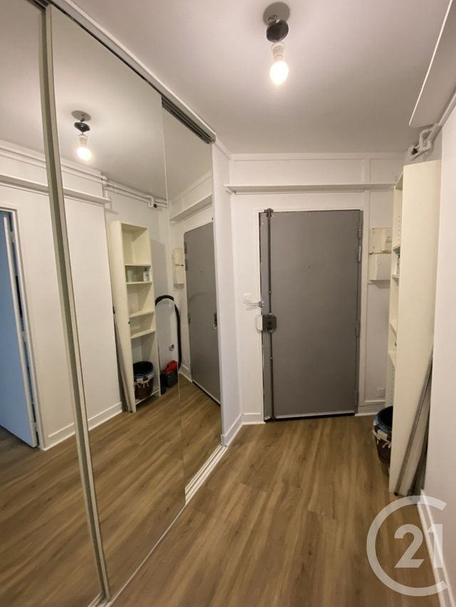 Appartement F1 à louer - 1 pièce - 32,77 m2 - Paris - 75020 - ILE-DE-FRANCE