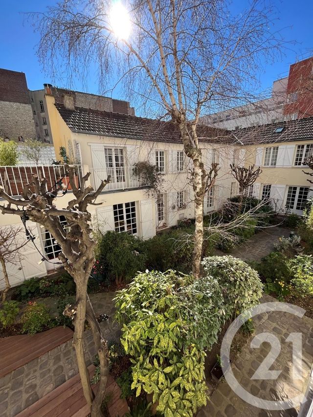 Appartement Duplex à louer - 2 pièces - 31 m2 - Paris - 75013 - ILE-DE-FRANCE