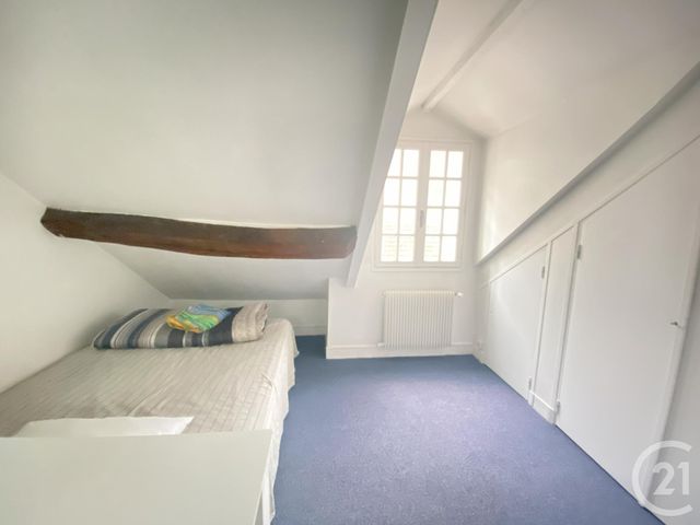 Appartement Duplex à louer - 2 pièces - 31 m2 - Paris - 75013 - ILE-DE-FRANCE