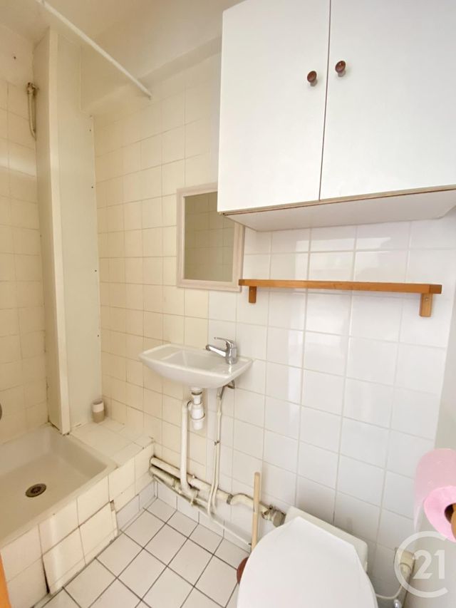 Appartement F1 à louer - 1 pièce - 16,50 m2 - Paris - 75013 - ILE-DE-FRANCE