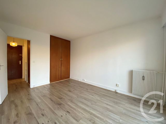 Appartement F1 &agrave; louer - 1 pi&egrave;ce - 29,89 m2 - Paris - 75013 - ILE-DE-FRANCE