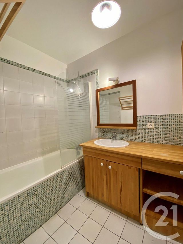 Appartement F3 &agrave; louer - 3 pi&egrave;ces - 71,12 m2 - Paris - 75013 - ILE-DE-FRANCE