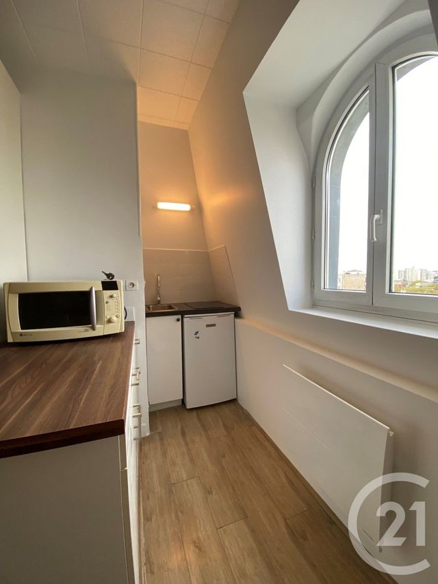 Appartement Studio &agrave; louer - 1 pi&egrave;ce - 18,50 m2 - Paris - 75013 - ILE-DE-FRANCE