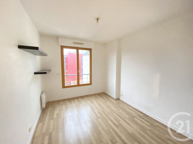 Appartement F4 &agrave; louer - 4 pi&egrave;ces - 91,52 m2 - St Ouen - 93 - ILE-DE-FRANCE