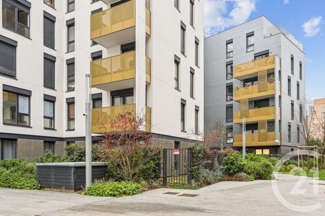 Afficher la photo en grand Appartement F3 à vendre - 3 pièces - 68 m2 - Bagneux - 92 - ILE-DE-FRANCE