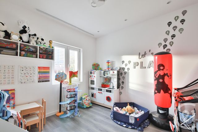 Maison à vendre - 7 pièces - 194 m2 - Creteil - 94 - ILE-DE-FRANCE