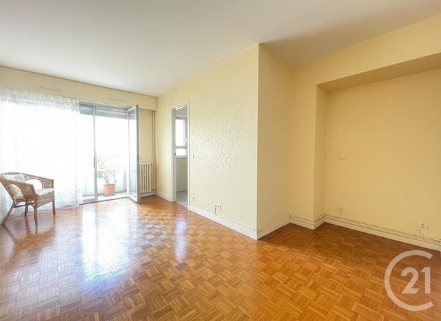 Appartement F1 à vendre PARIS